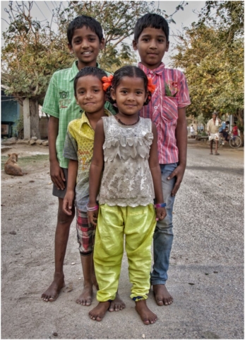 Children in Mandu, India